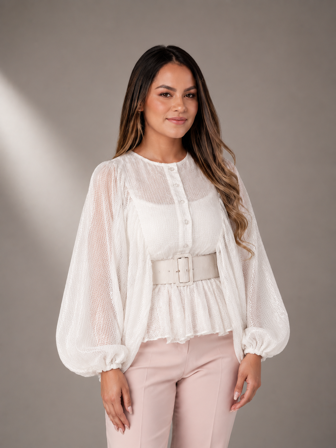 Créme Transparent Blouse