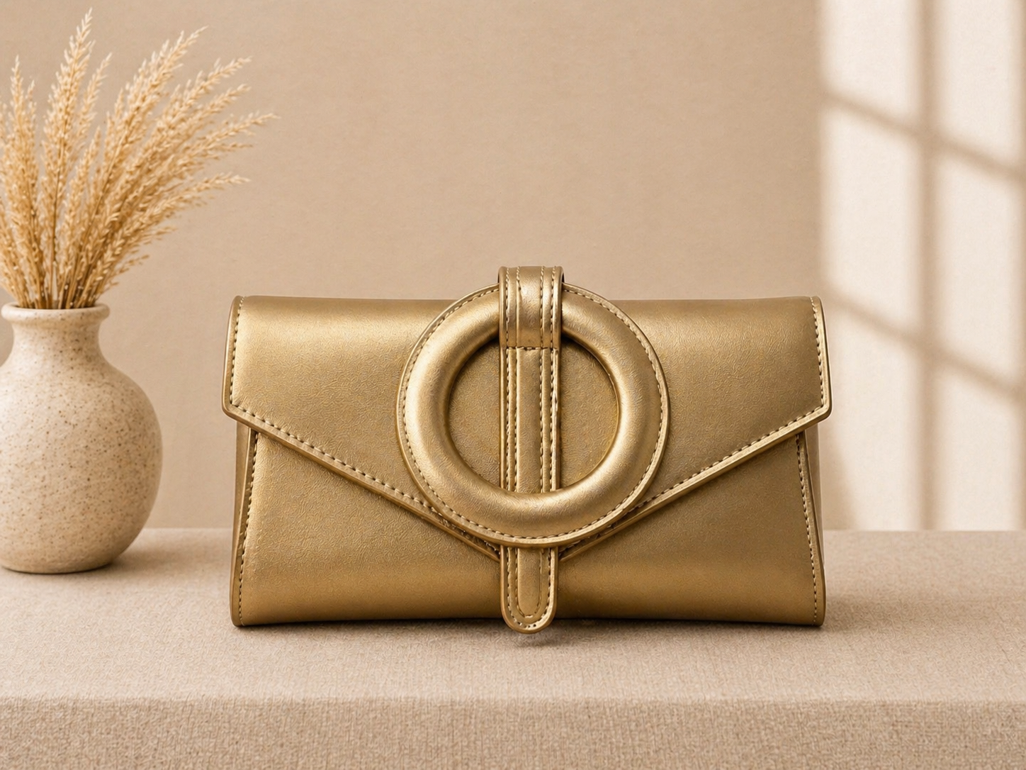 Anneau L'or Clutch